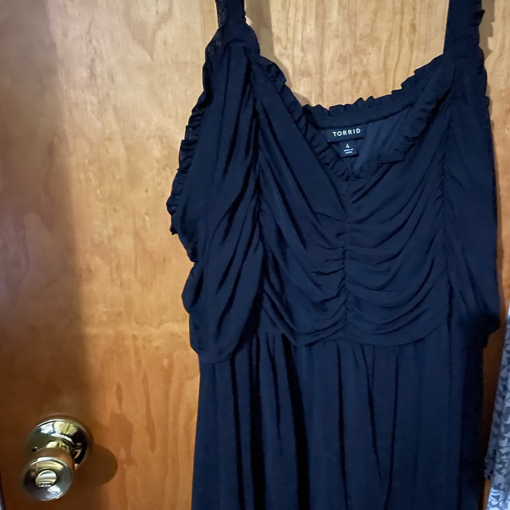 Soft black Torrid tank top